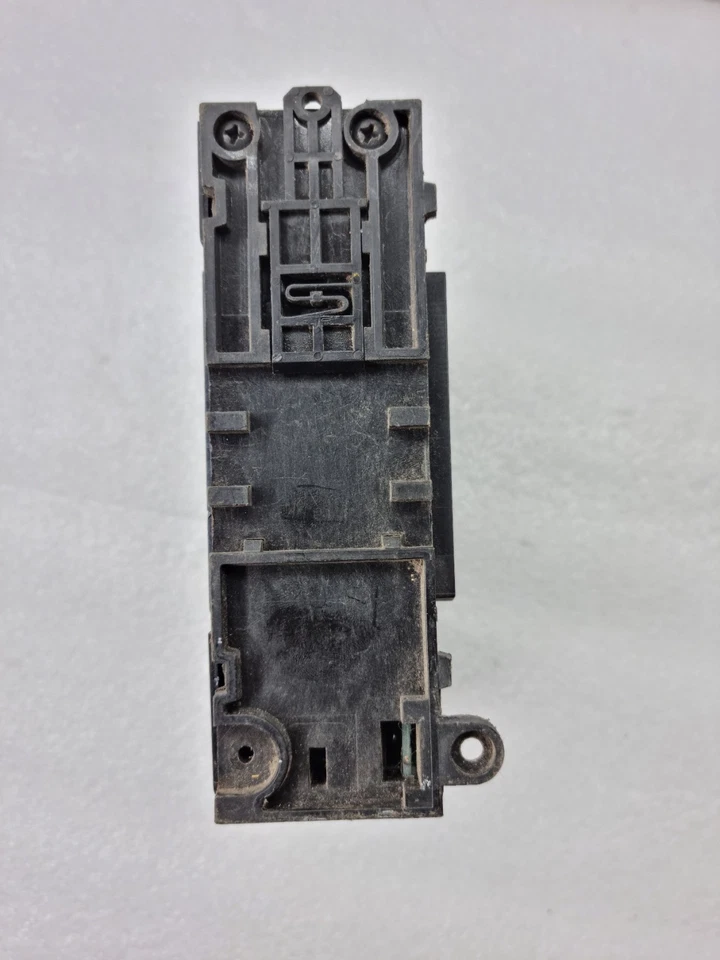 Particle Measuring Systems 93452050 Relay Output Module 240V 2A Made in USA